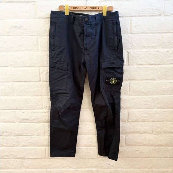 Stone Island Cargo Pants - Picture 1 of 4